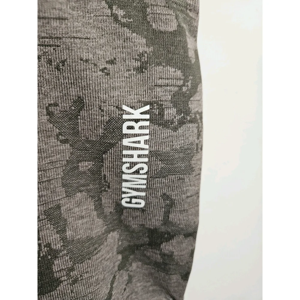 GYMSHARK adapt camo green seamless shorts - Picture 2 of 5